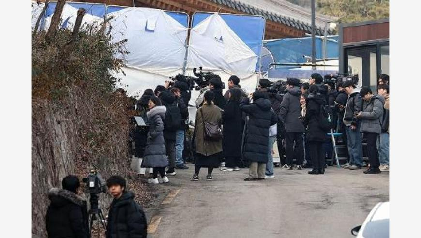 管涛谈央行利率政策约束,77图库管家婆2025年,展开解析落实_影像版V5.51